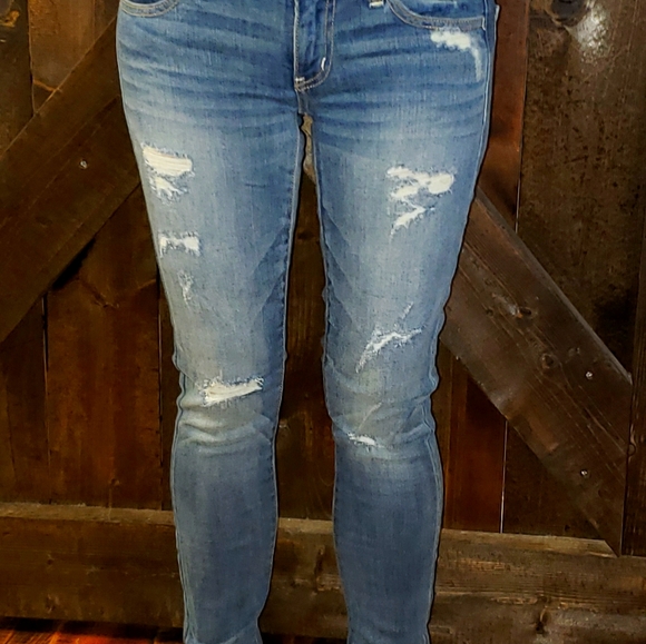 American Eagle Outfitters Denim - American Eagle Distressed Jeggings